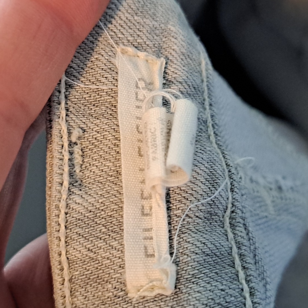 Jeans 9/25 - Picture 8 of 10